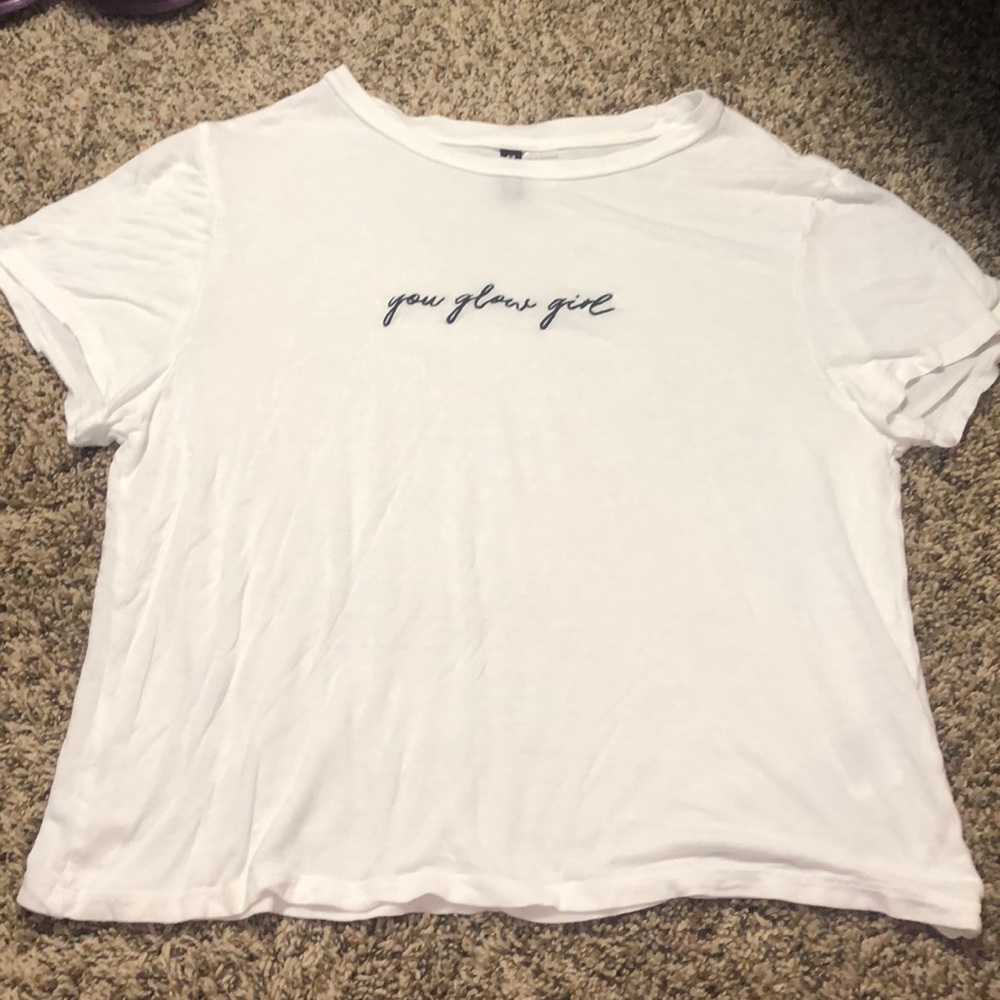 A white t-shirt
